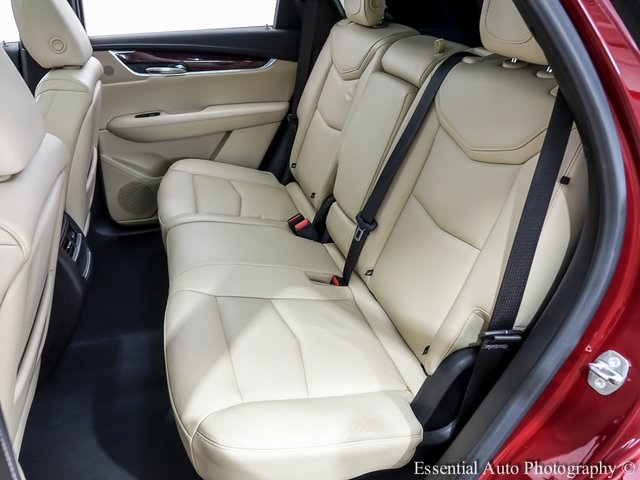 Vehicle image 10 of 26