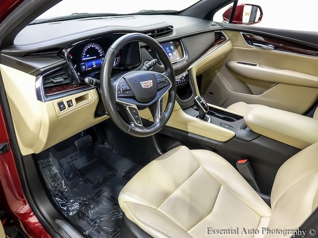 Vehicle image 9 of 26
