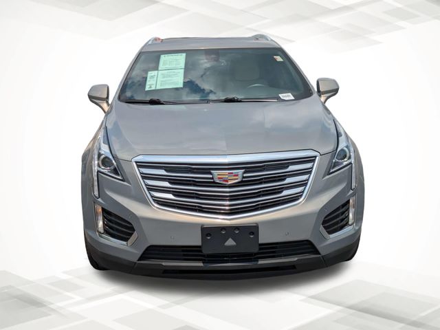 2018 Cadillac XT5 Luxury Image 2 of 27