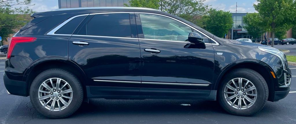 Vehicle image 3 of 19