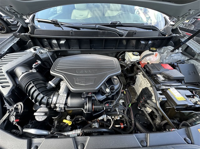 Vehicle image 32 of 48