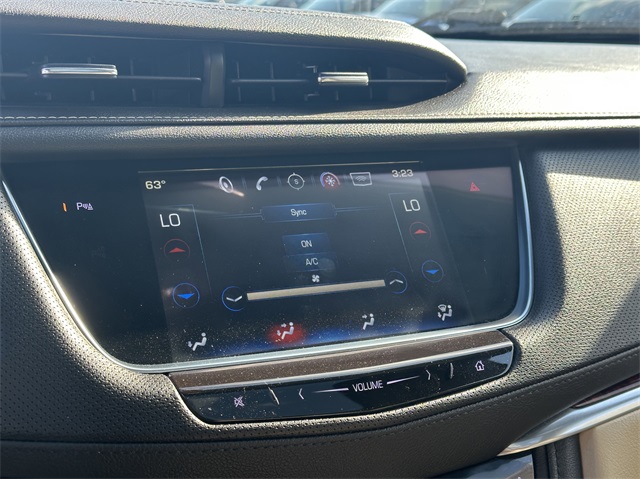 Vehicle image 22 of 48