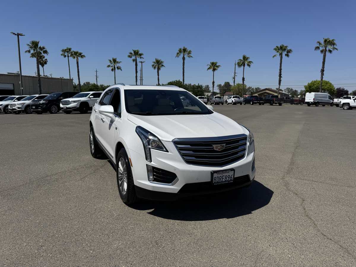 Vehicle image 6 of 46