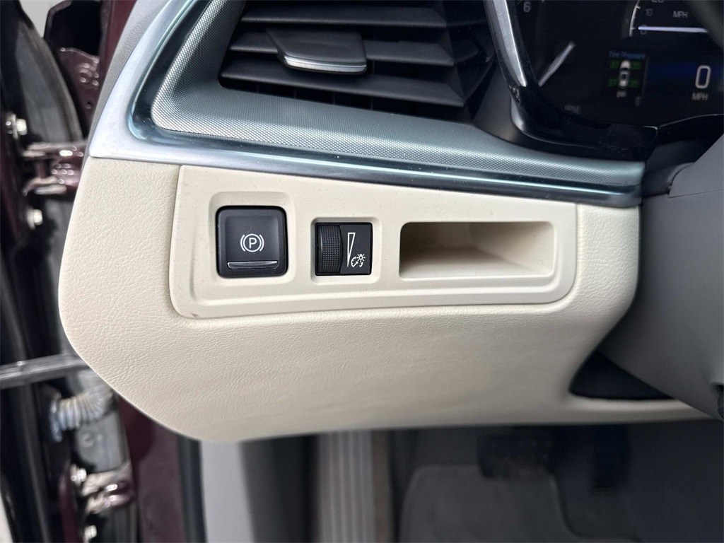 Vehicle image 28 of 28