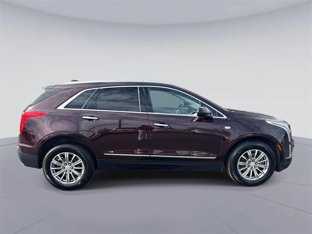 Vehicle image 4 of 28