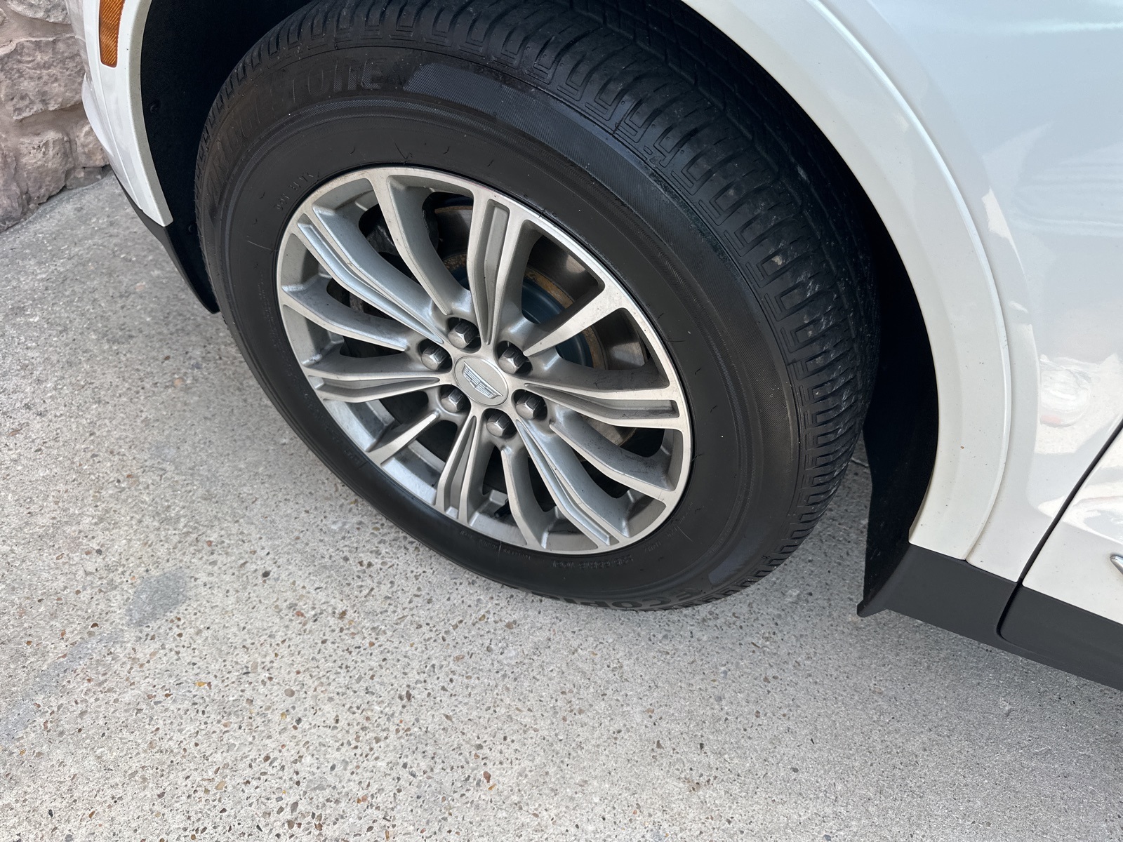 Vehicle image 6 of 33