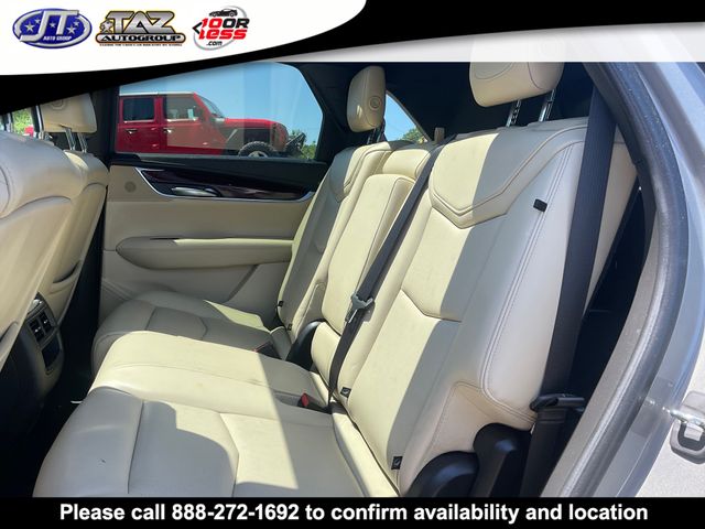 Vehicle image 14 of 22