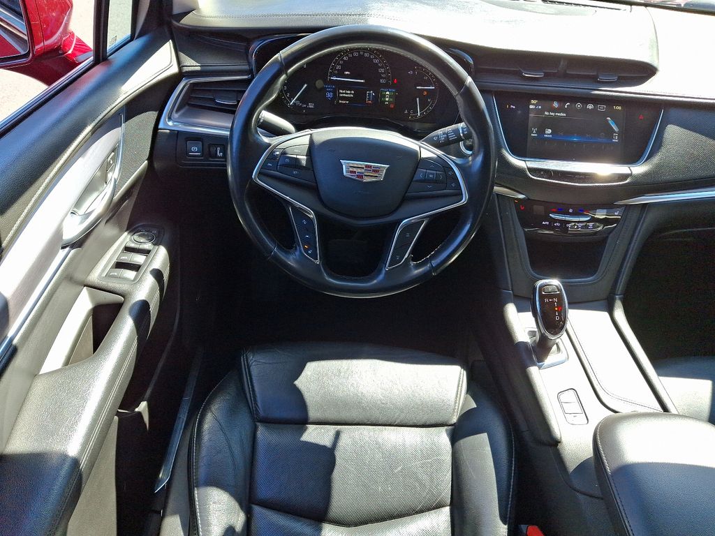 Vehicle image 12 of 33