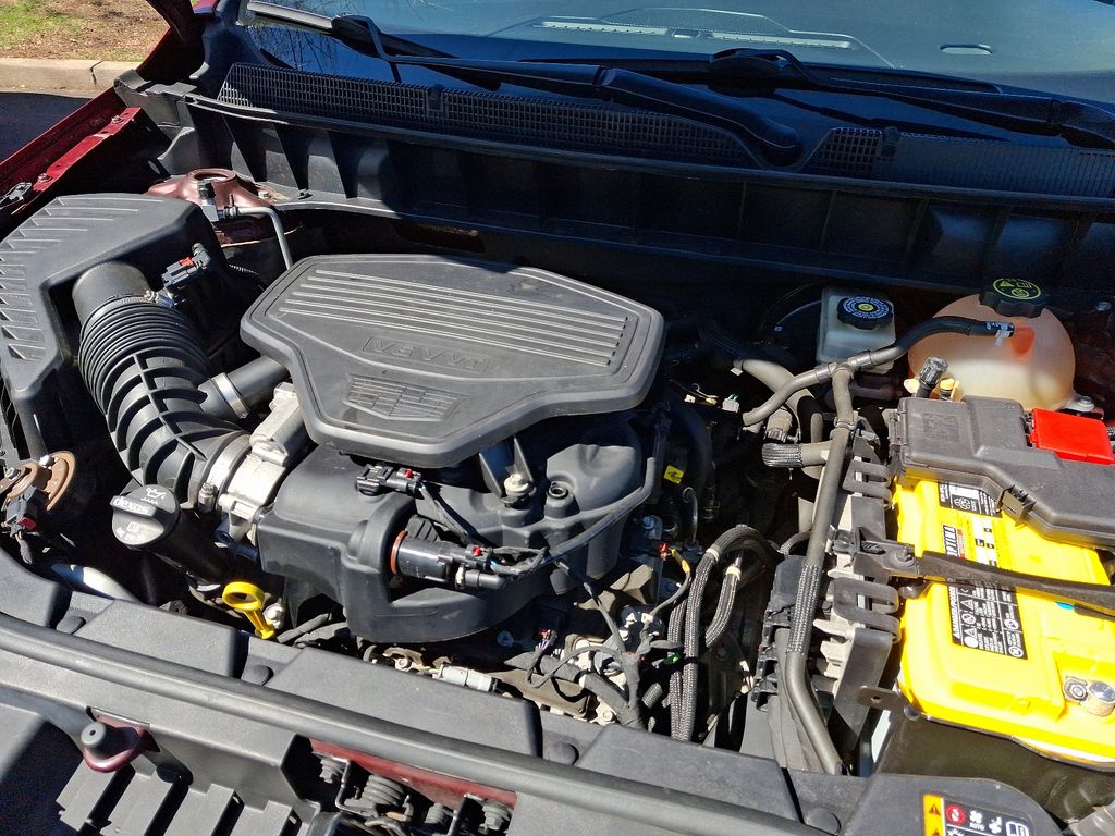 Vehicle image 27 of 33