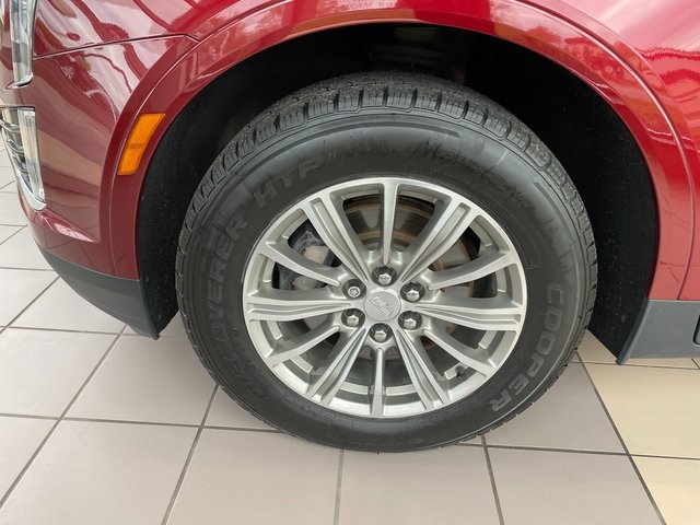 Vehicle image 19 of 24