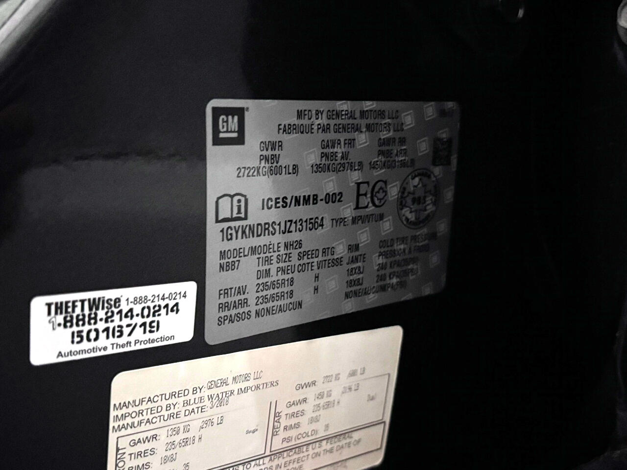 Vehicle image 35 of 42