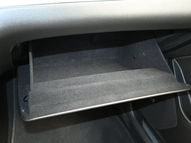 Vehicle image 47 of 62