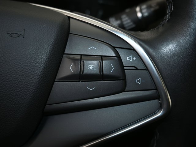 Vehicle image 32 of 62