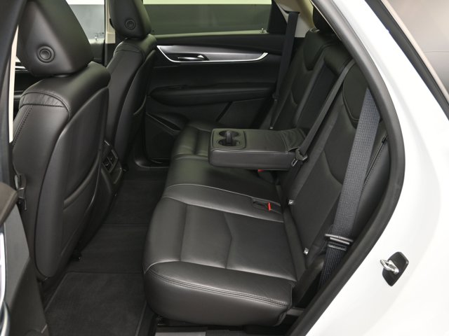 Vehicle image 50 of 62
