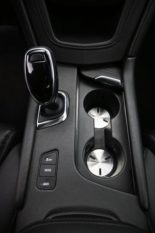 Vehicle image 44 of 62