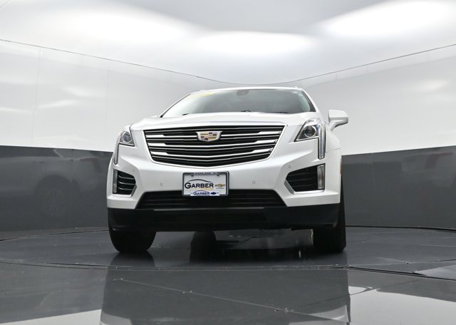 Vehicle image 4 of 62