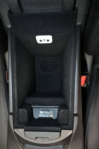 Vehicle image 45 of 62