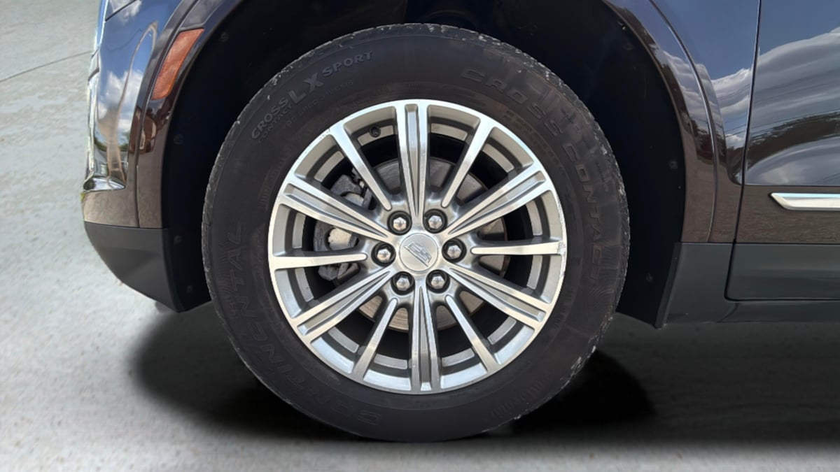 Vehicle image 10 of 29