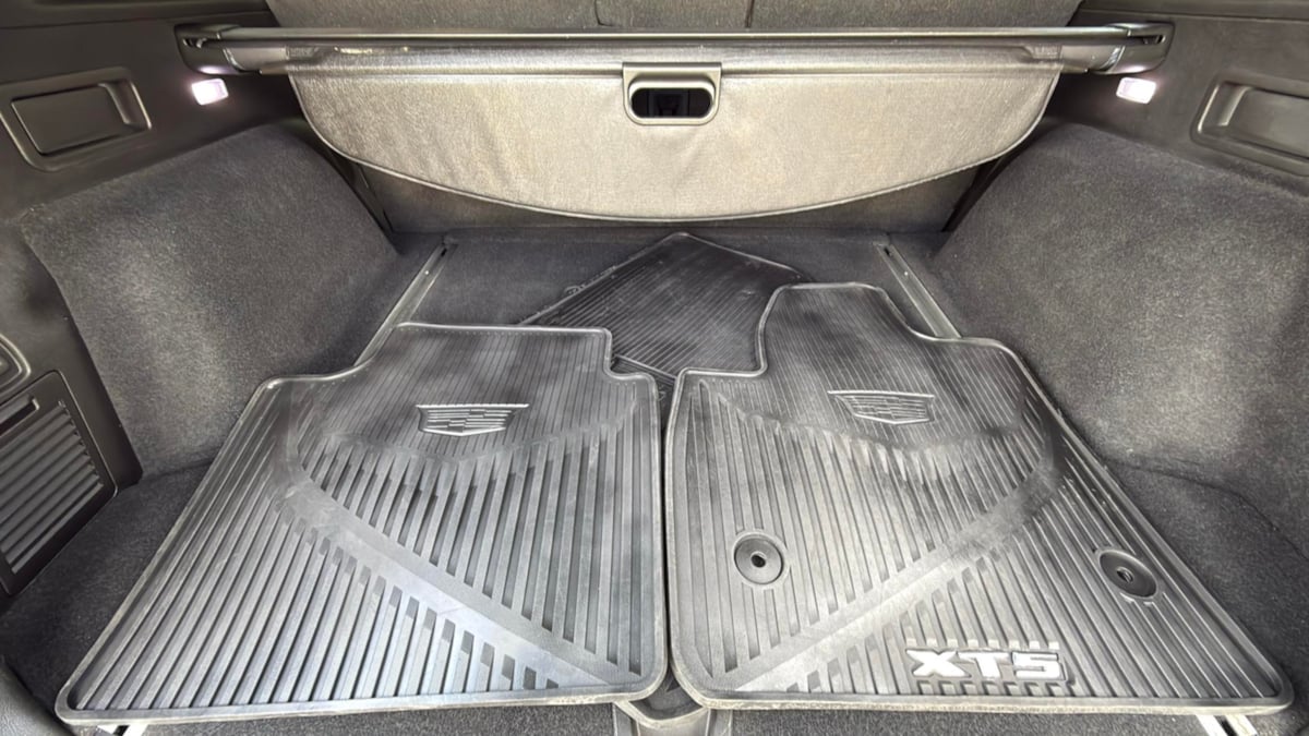 Vehicle image 13 of 29