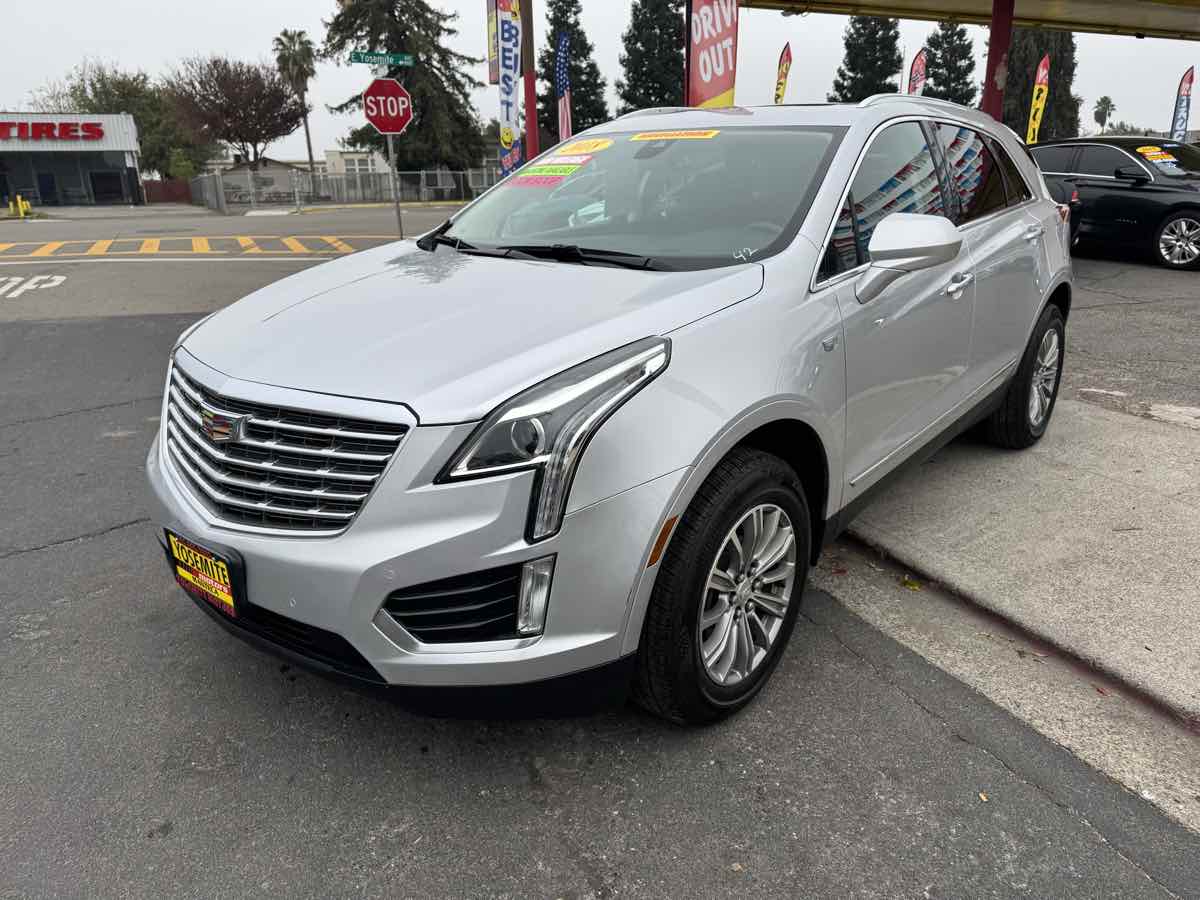 2018 Cadillac XT5 Luxury Image 1 of 18