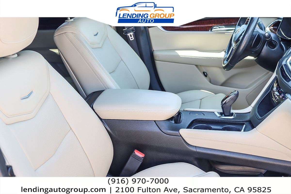 Vehicle image 14 of 26