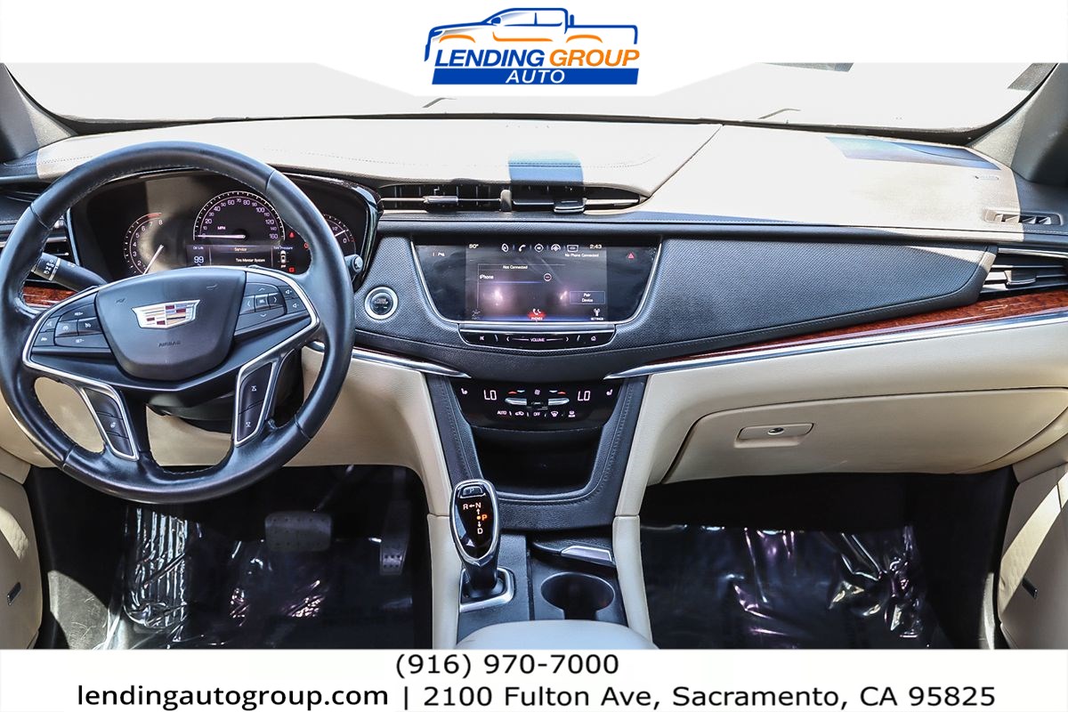 Vehicle image 11 of 26