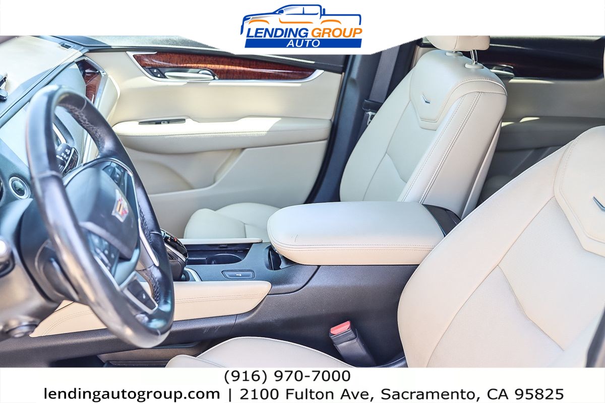 Vehicle image 16 of 26