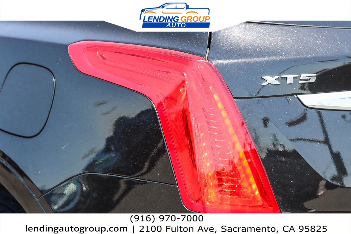 Vehicle image 8 of 26