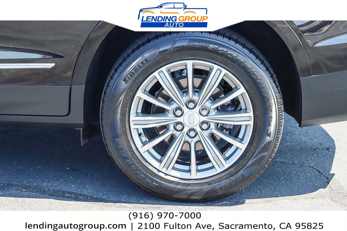 Vehicle image 10 of 26