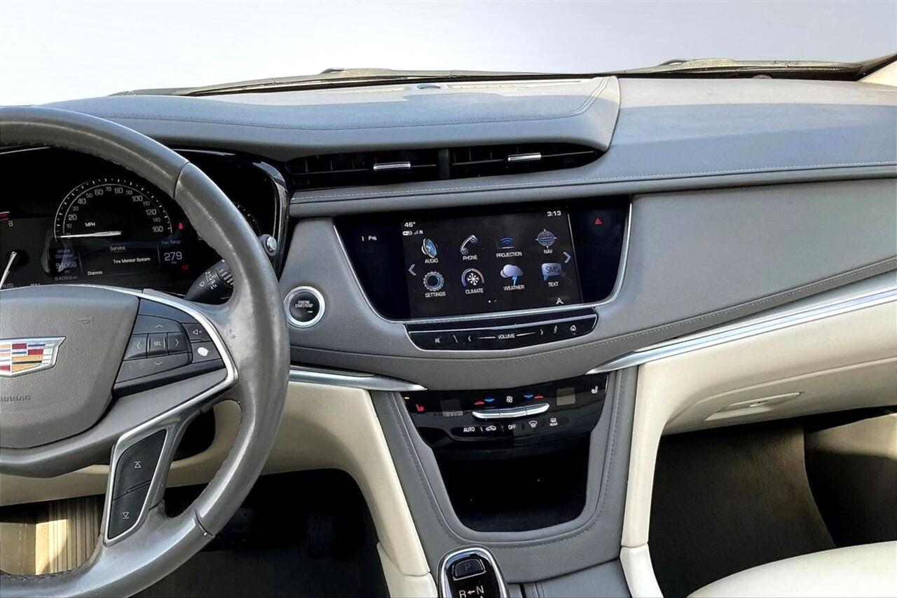 Vehicle image 23 of 36