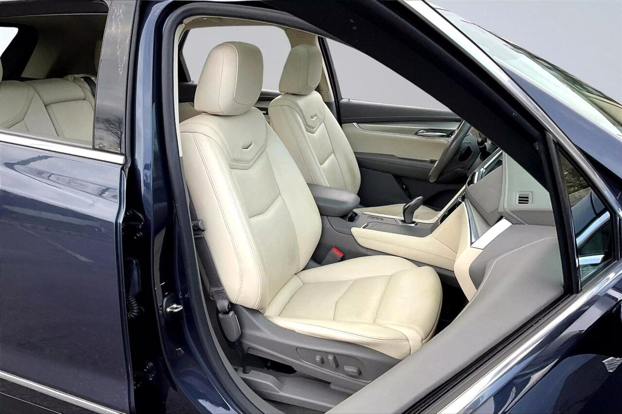 Vehicle image 12 of 36