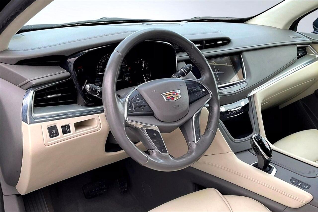 Vehicle image 11 of 36