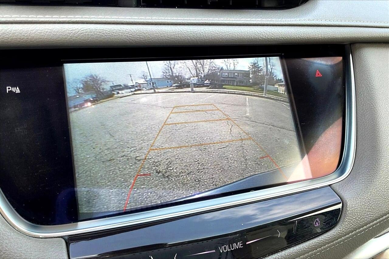 Vehicle image 26 of 36