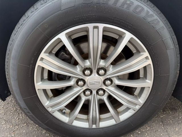 Vehicle image 31 of 34