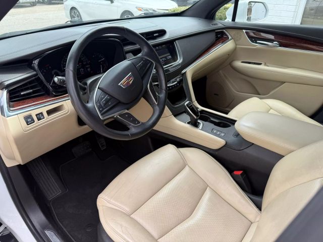 Vehicle image 18 of 34