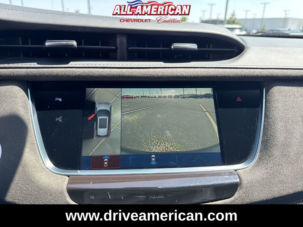 Vehicle image 19 of 33