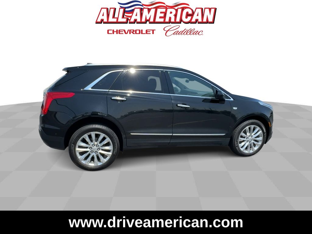 Vehicle image 6 of 33
