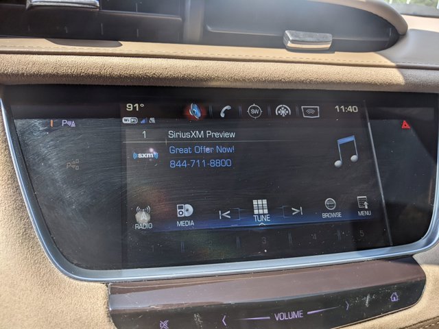 Vehicle image 25 of 40