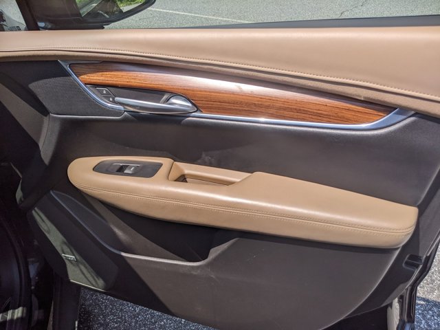 Vehicle image 31 of 40
