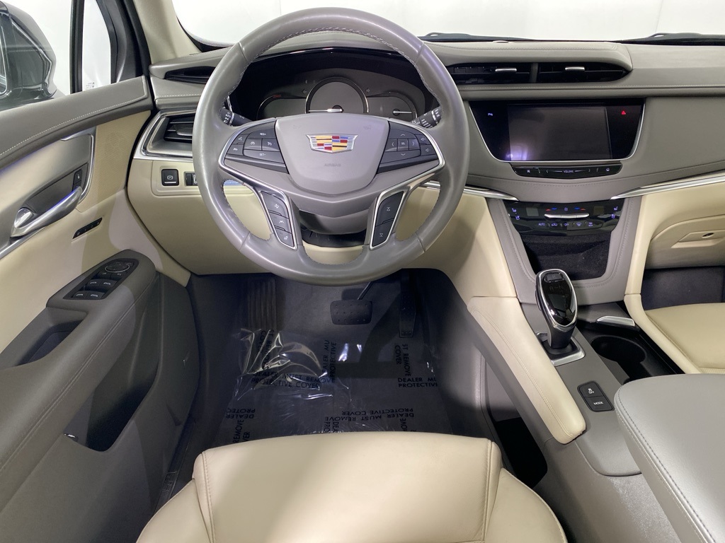 Vehicle image 15 of 35