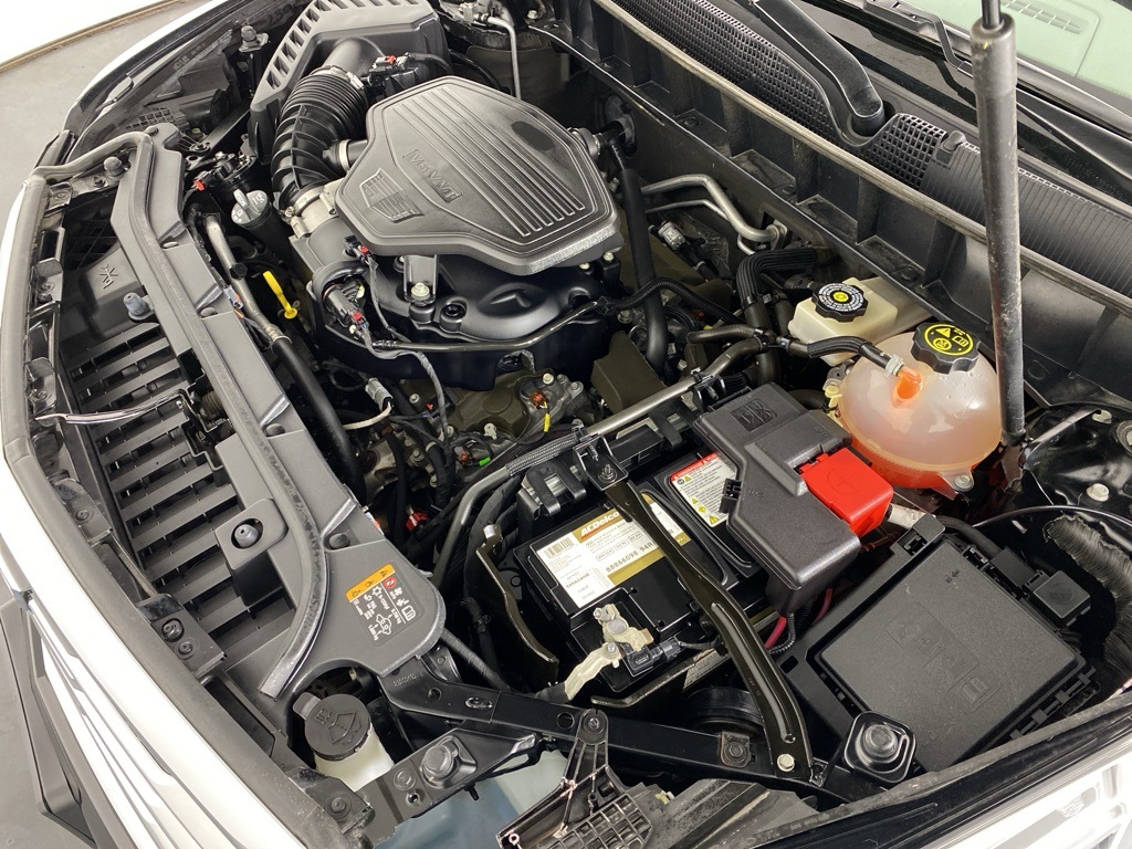 Vehicle image 34 of 35