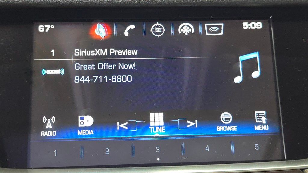 Vehicle image 14 of 32
