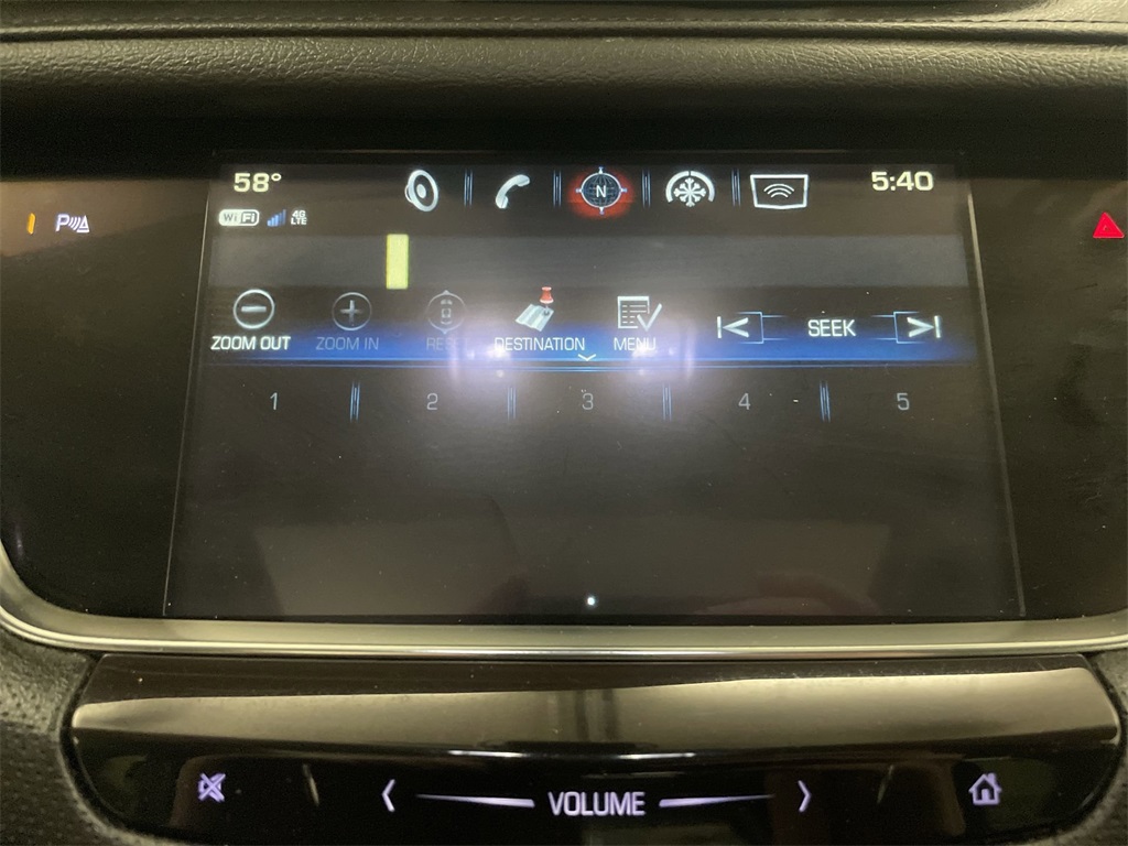 Vehicle image 8 of 32