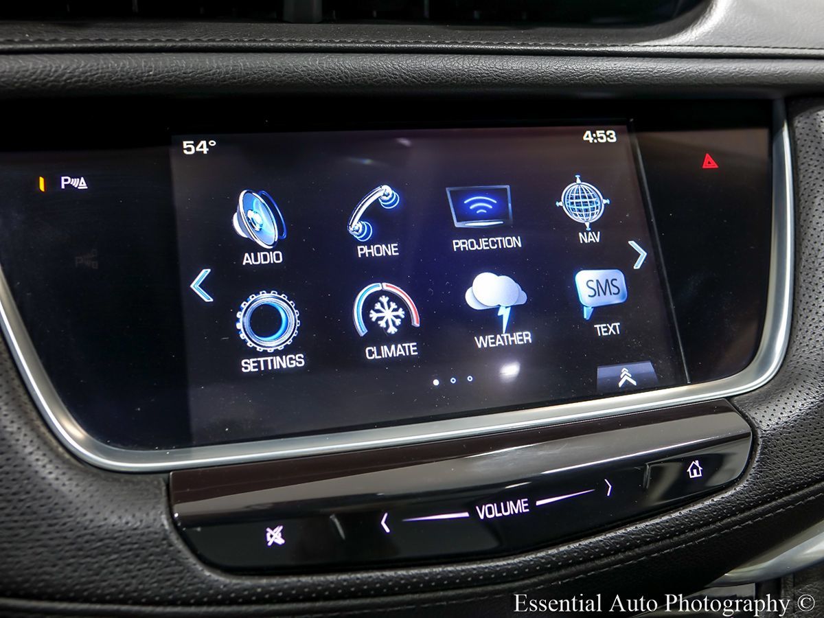 Vehicle image 21 of 37