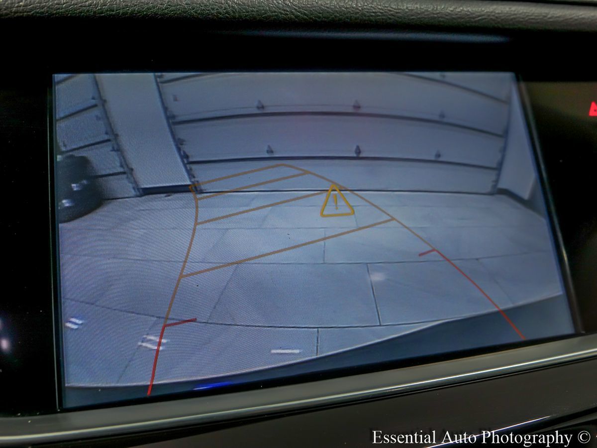 Vehicle image 23 of 37