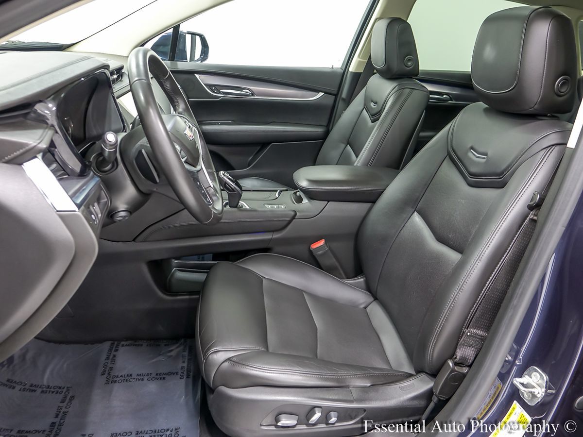 Vehicle image 11 of 37