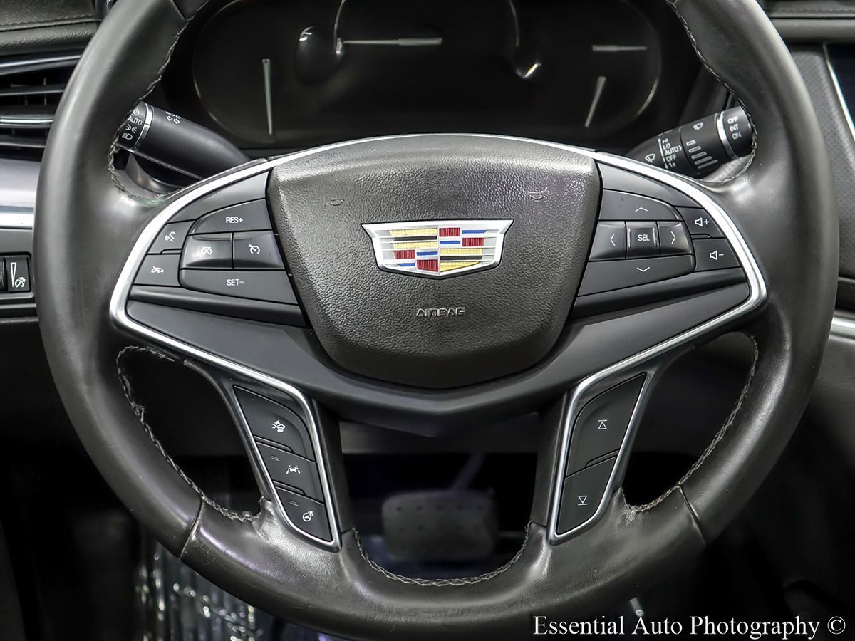 Vehicle image 18 of 37