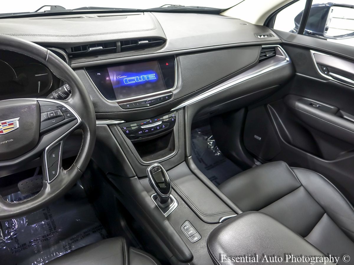 Vehicle image 17 of 37