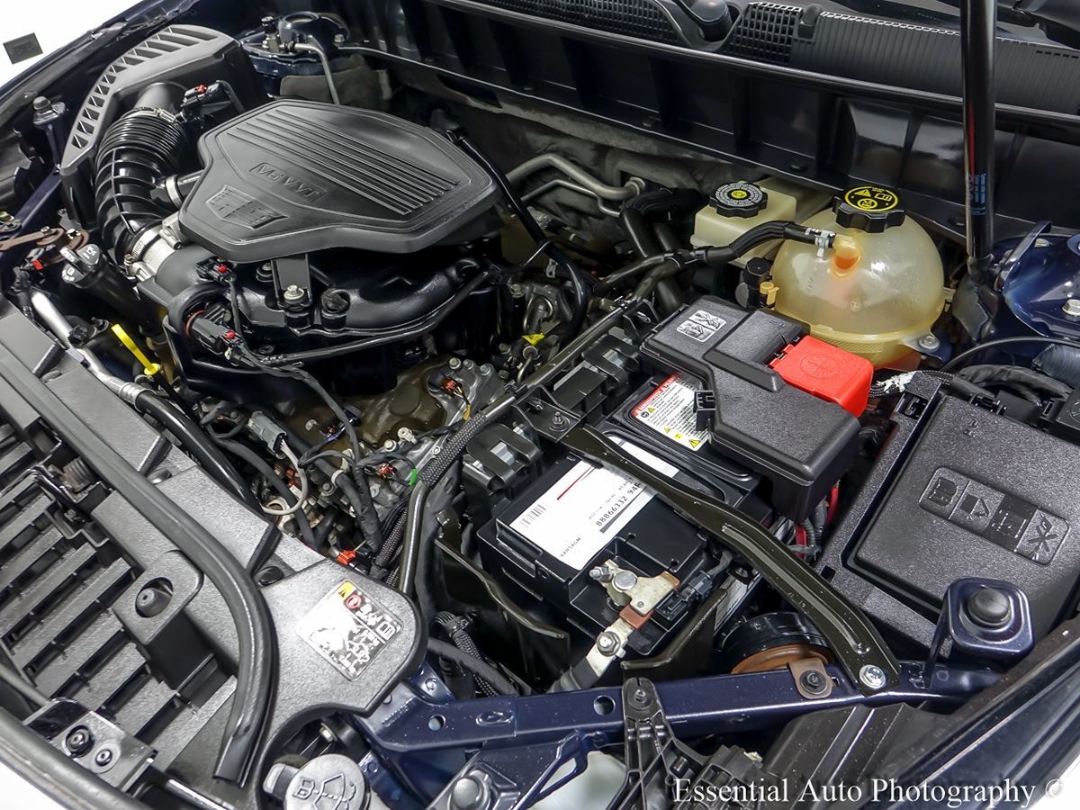 Vehicle image 36 of 37