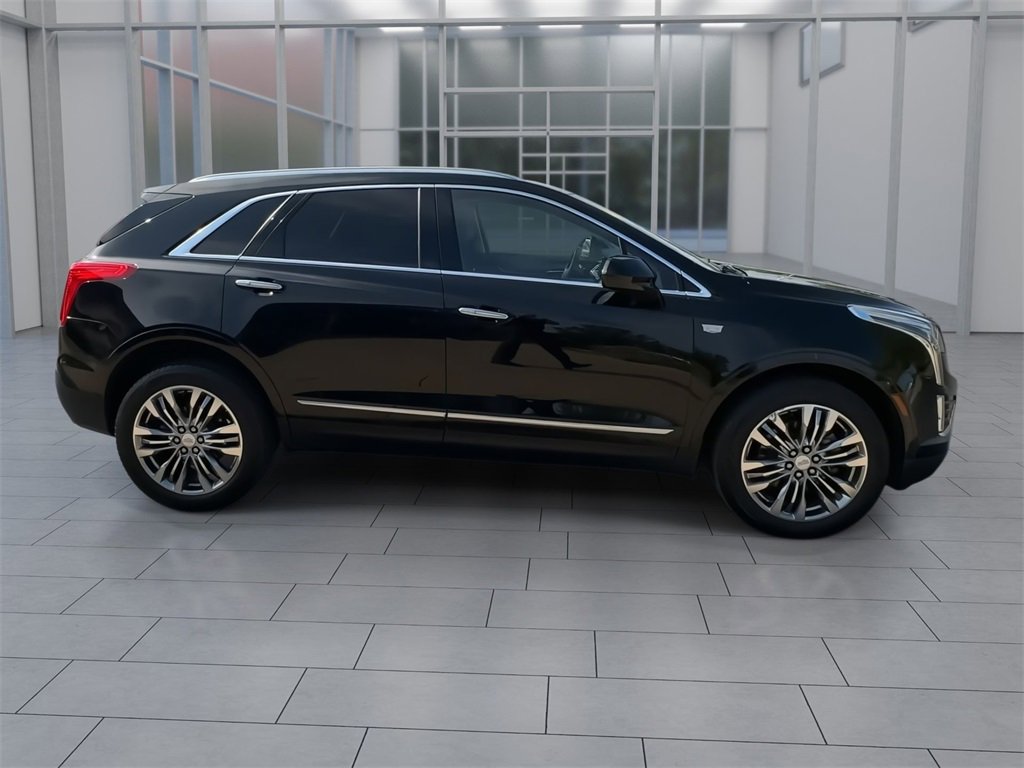 Vehicle image 5 of 25